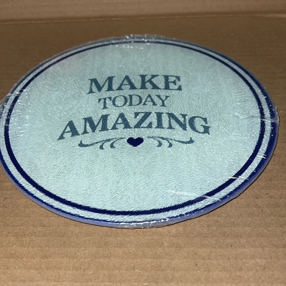 New “Make Today Amazing” Blue Script Cooking Concepts Glass Cutting Board - Picture 2 of 5